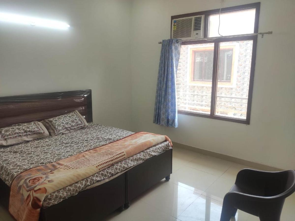 Roop Niwas Bed & Breakfast Amritsar Eksteriør bilde